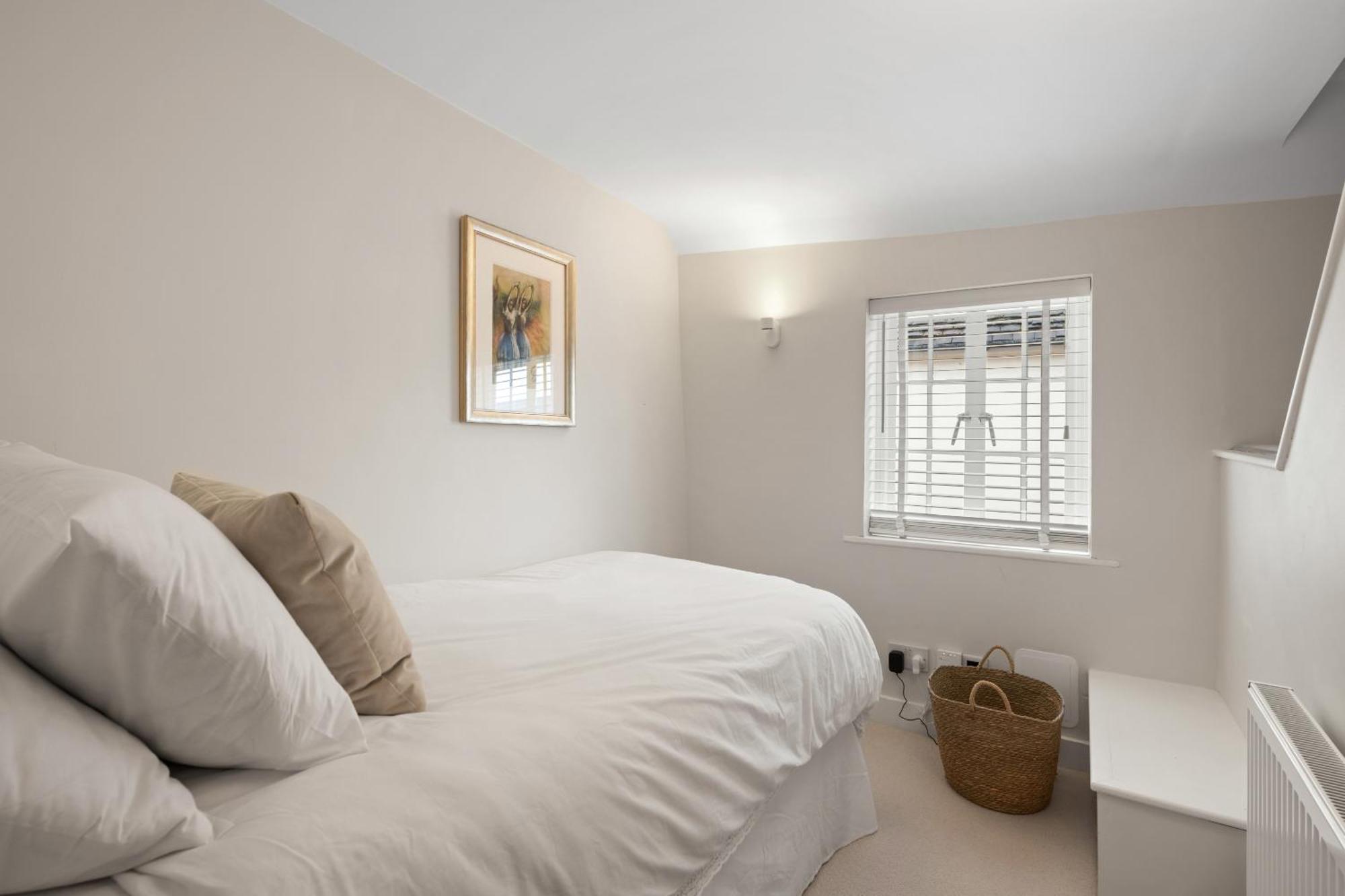 Beautiful Period In Historic Town * Braintree