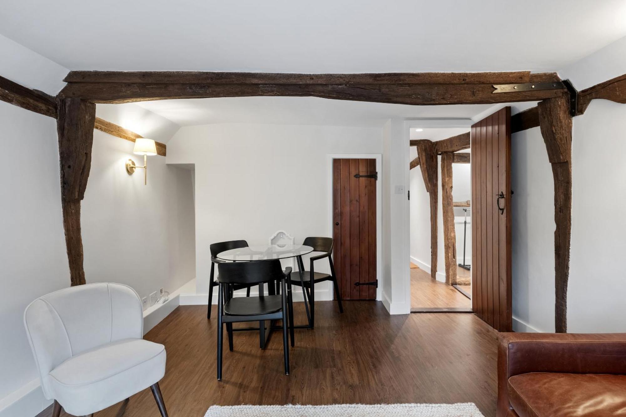 Beautiful Period In Historic Town Apartment Braintree